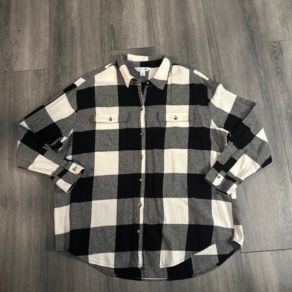 old navy women’s flannel.